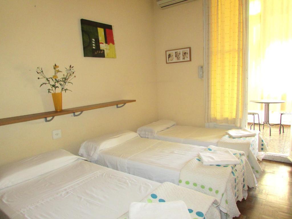 Hostal Lima Барселона Номер фото